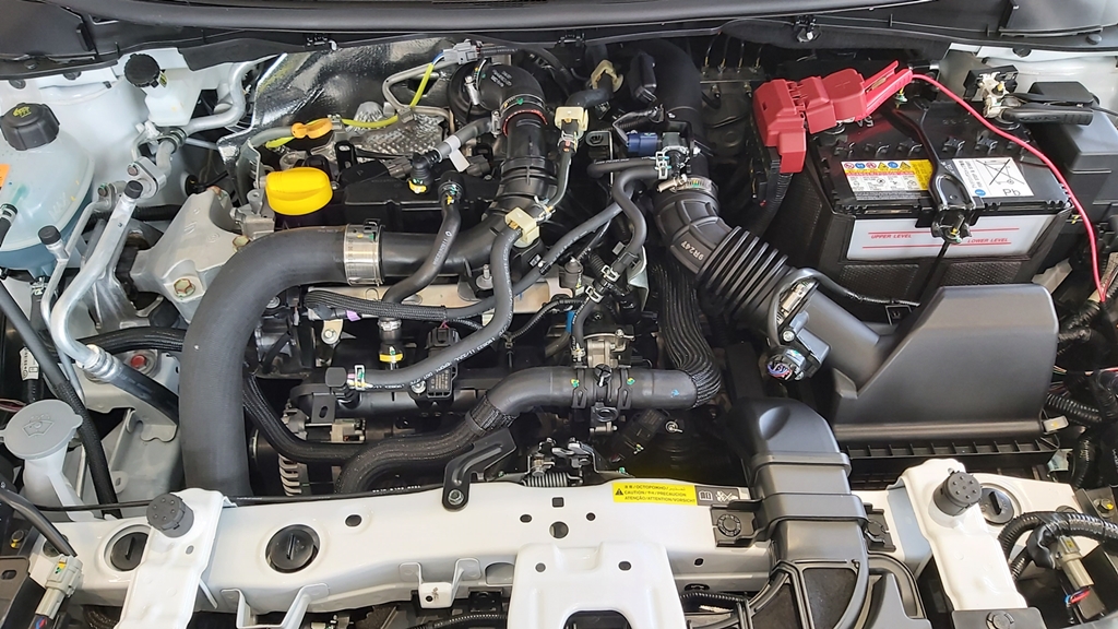 Nissan Almera Turbo engine