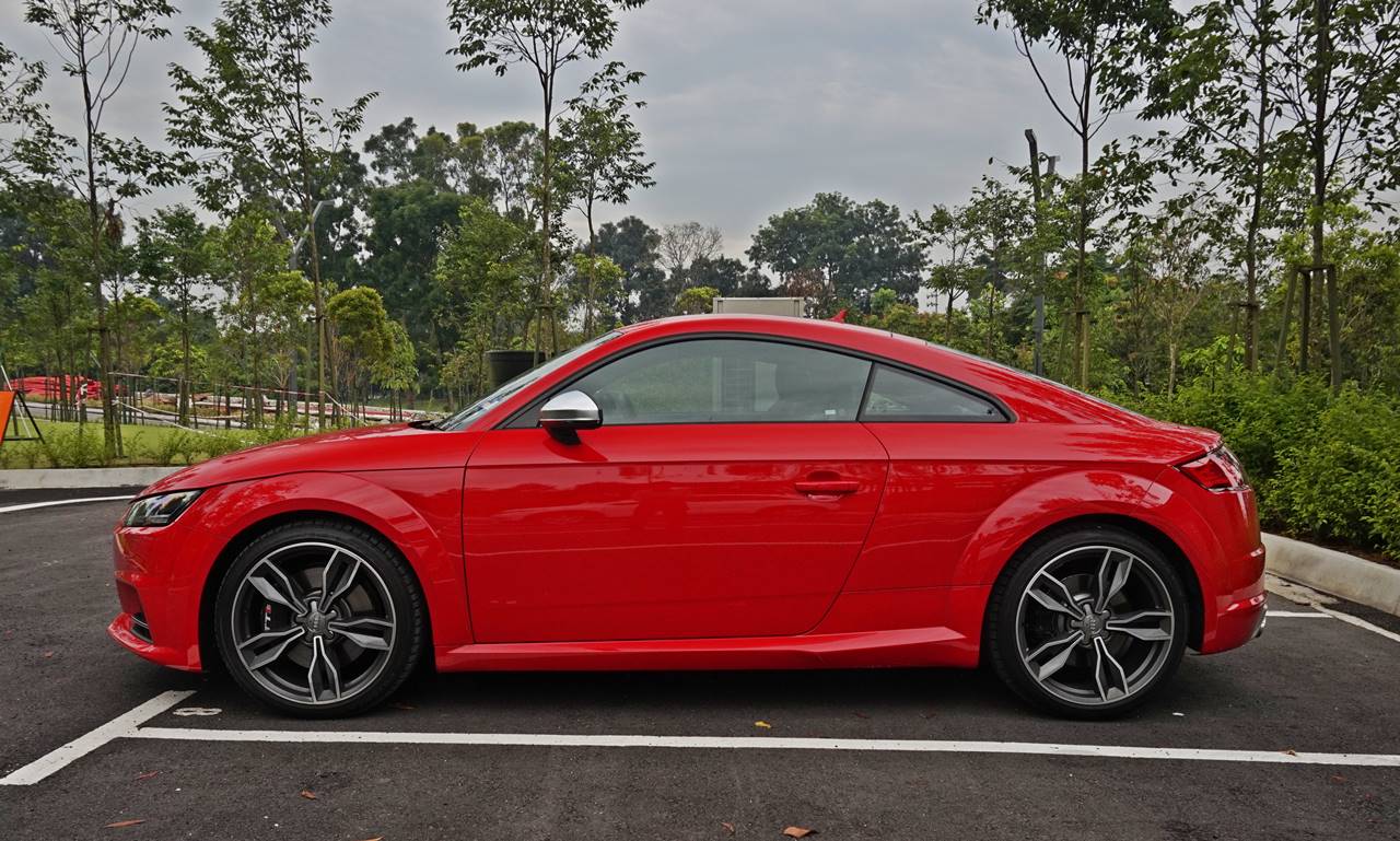 A timeless design icon – The Audi TT turns 25