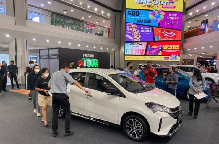 Perodua revises 2023 targets for production and sales October was a record month of sales as well as production for Perodua, with 33,836 units delivered and 35,111 units made in a single month. Cumulatively, the total volume for 10 months of this year have been 280,52 units produced and 267.063 units delivered. With this surge in sales and production, the Malaysian carmaker has revised its production target to 338,000 units with a higher sales volume of 325,000 units. This is 8,000 more units that announced for production in January, and 11,000 more units will be delivered. ““While some issues such as the long-term availability of semiconductor chips still persist, but we are able to secure enough so that our fourth quarter performance would be the best in our history,” said Perodua’s President & CEO, Dato’ Sri Zainal Abidin Ahmad. He explained that the increase in production was achieved with available resources within current automotive ecosystem, hinting at its growth potential for both demand and supply side of the industry.