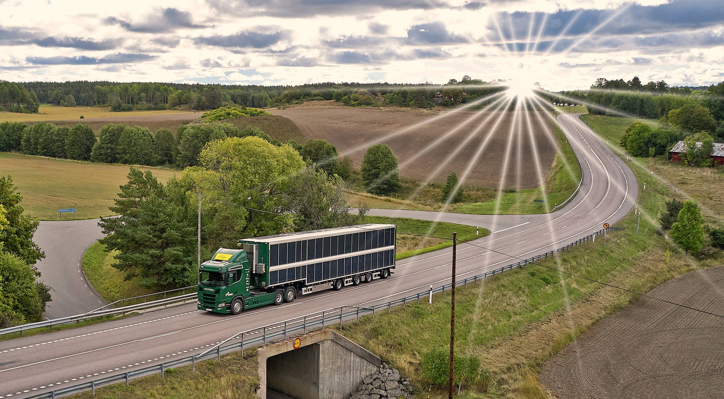 Scania solar-powered truck
