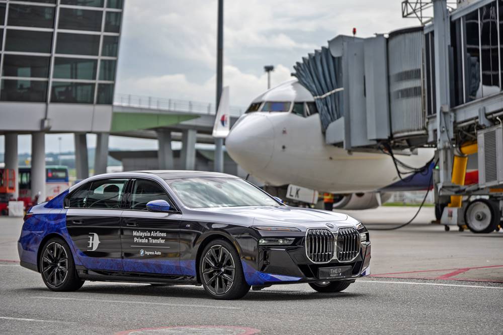 Malaysia Airlines - BMW i7 EV transport [2024]