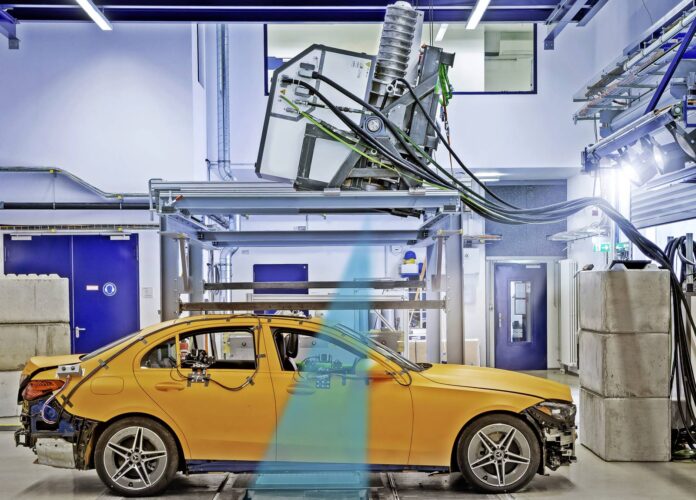 Mercedes-Benz crash test X-ray