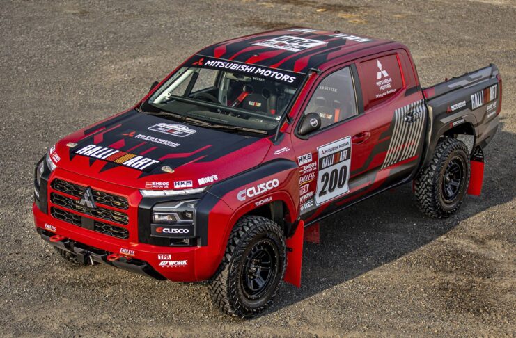 Team Mitsubishi Ralliart AXCR 2024 Triton