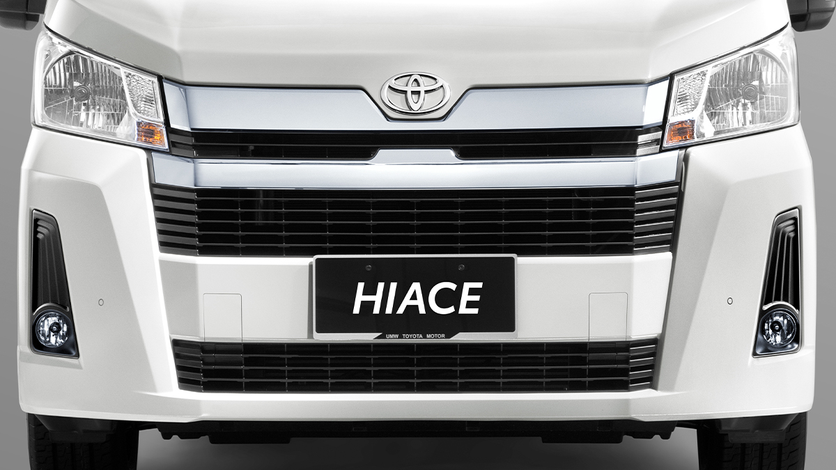 Toyota Hiace SLWB Window Van to be launched soon