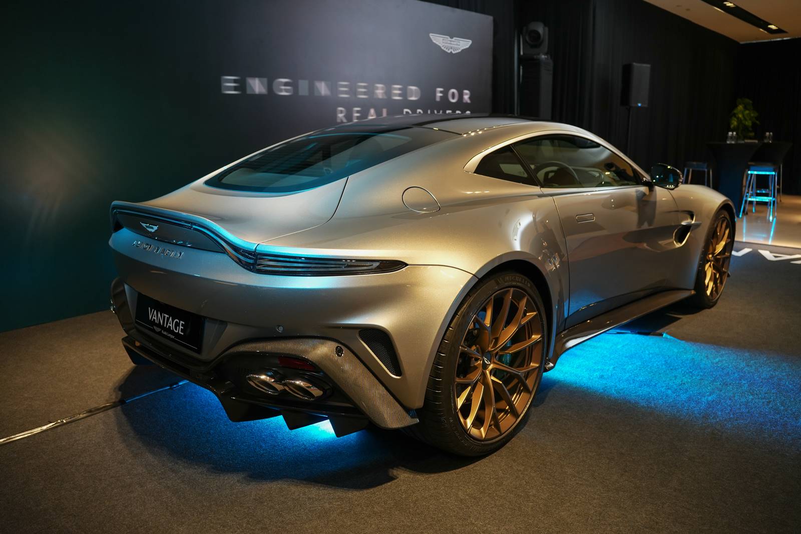 2024 Aston Martin Vantage