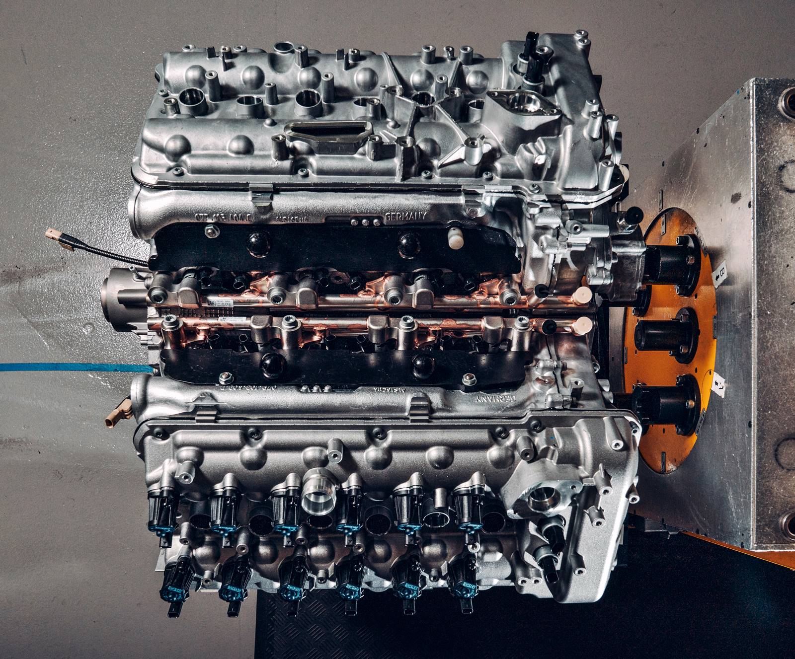 Bentley W12 engine 