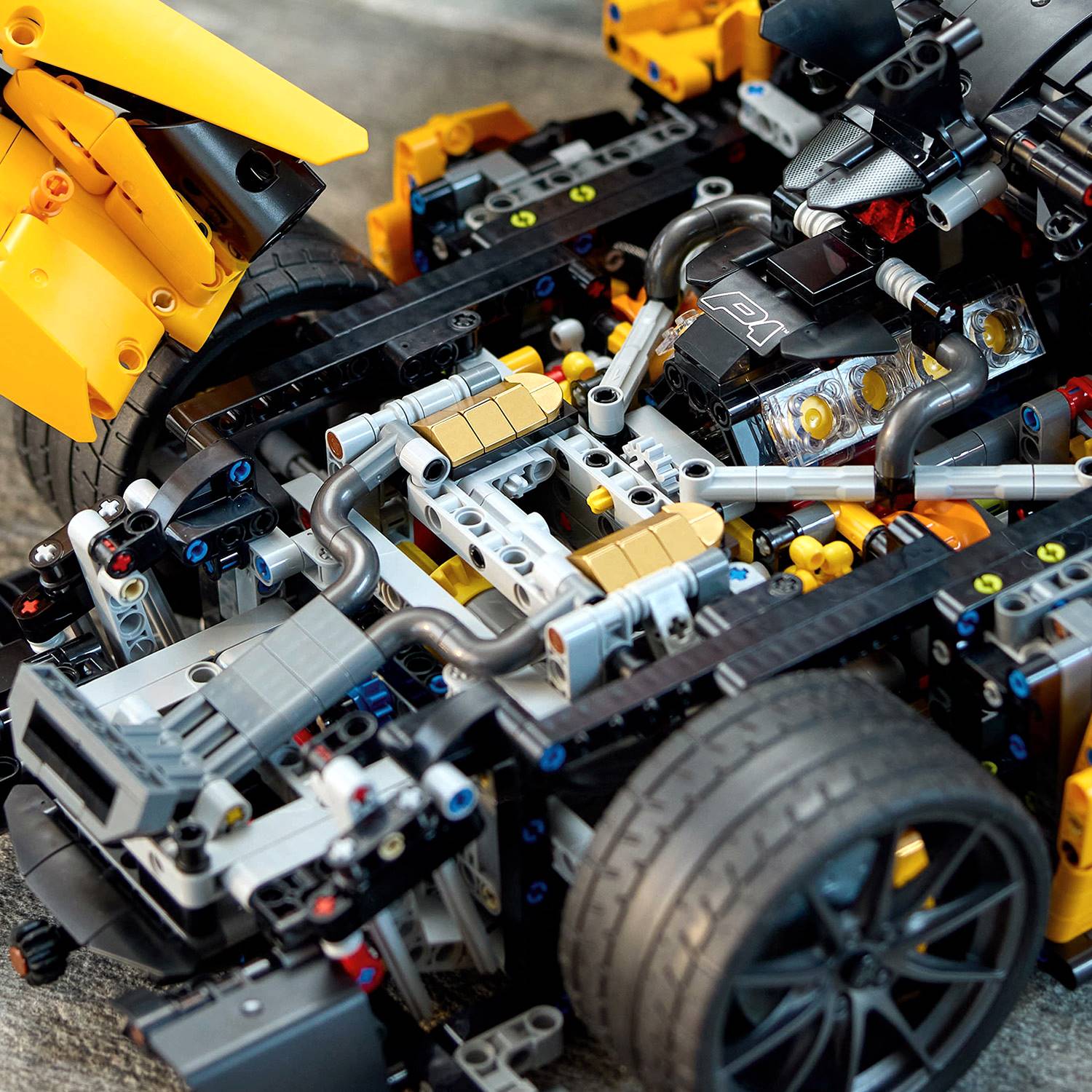 LEGO Technic McLaren P1