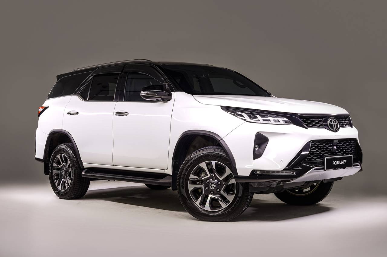 Toyota Fortuner [2024] 