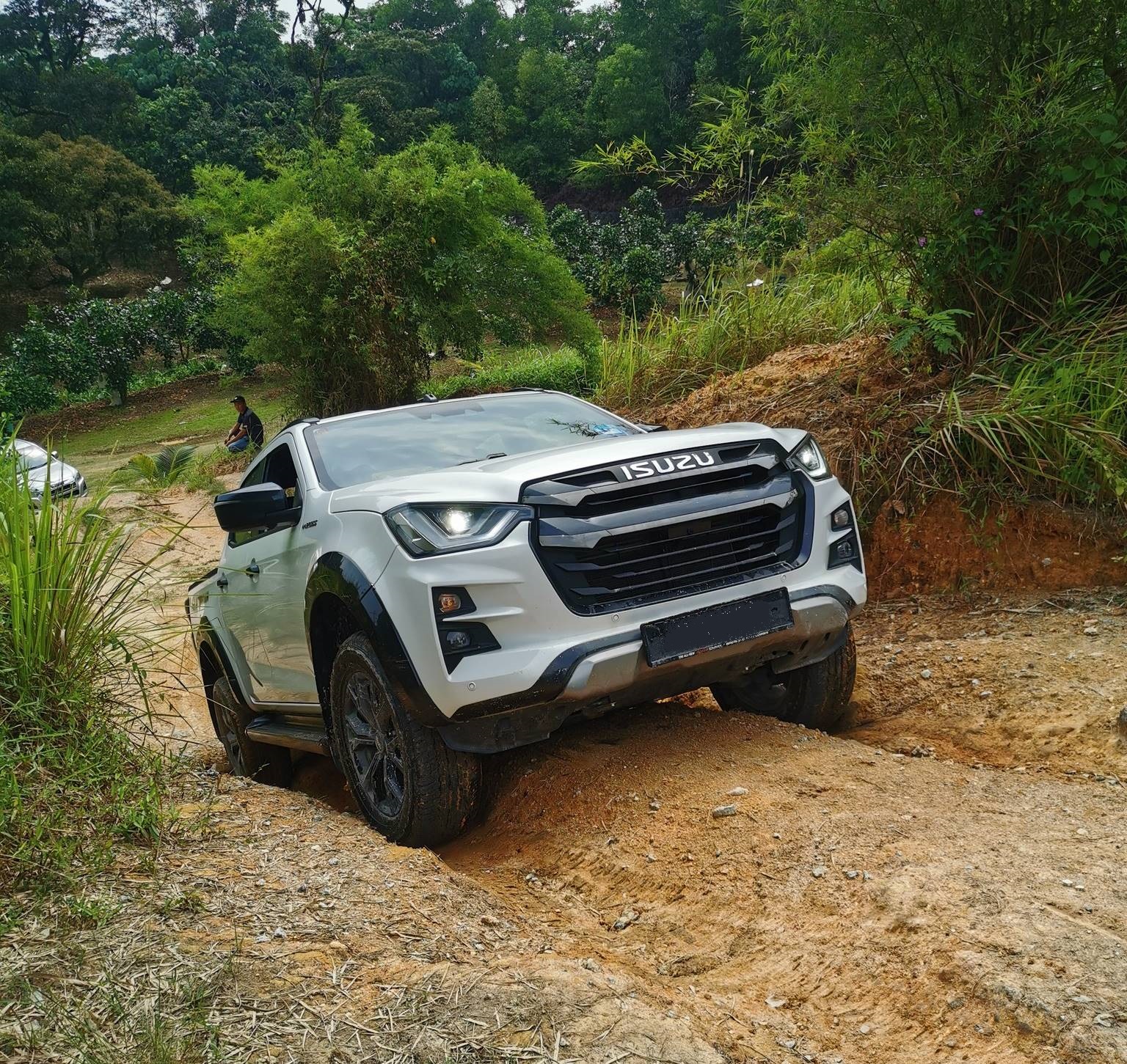 Isuzu Off-road Driving tips