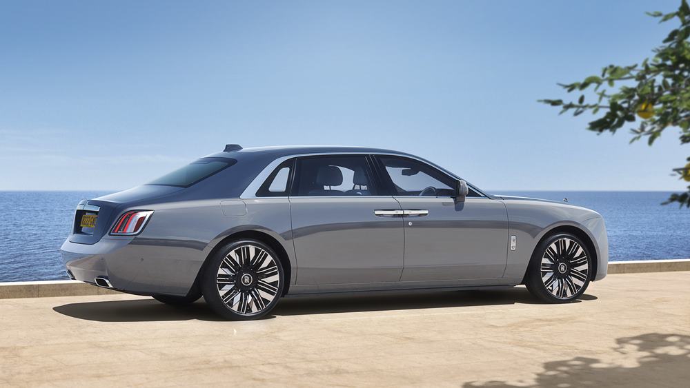 2024 Rolls-Royce Ghost Series II