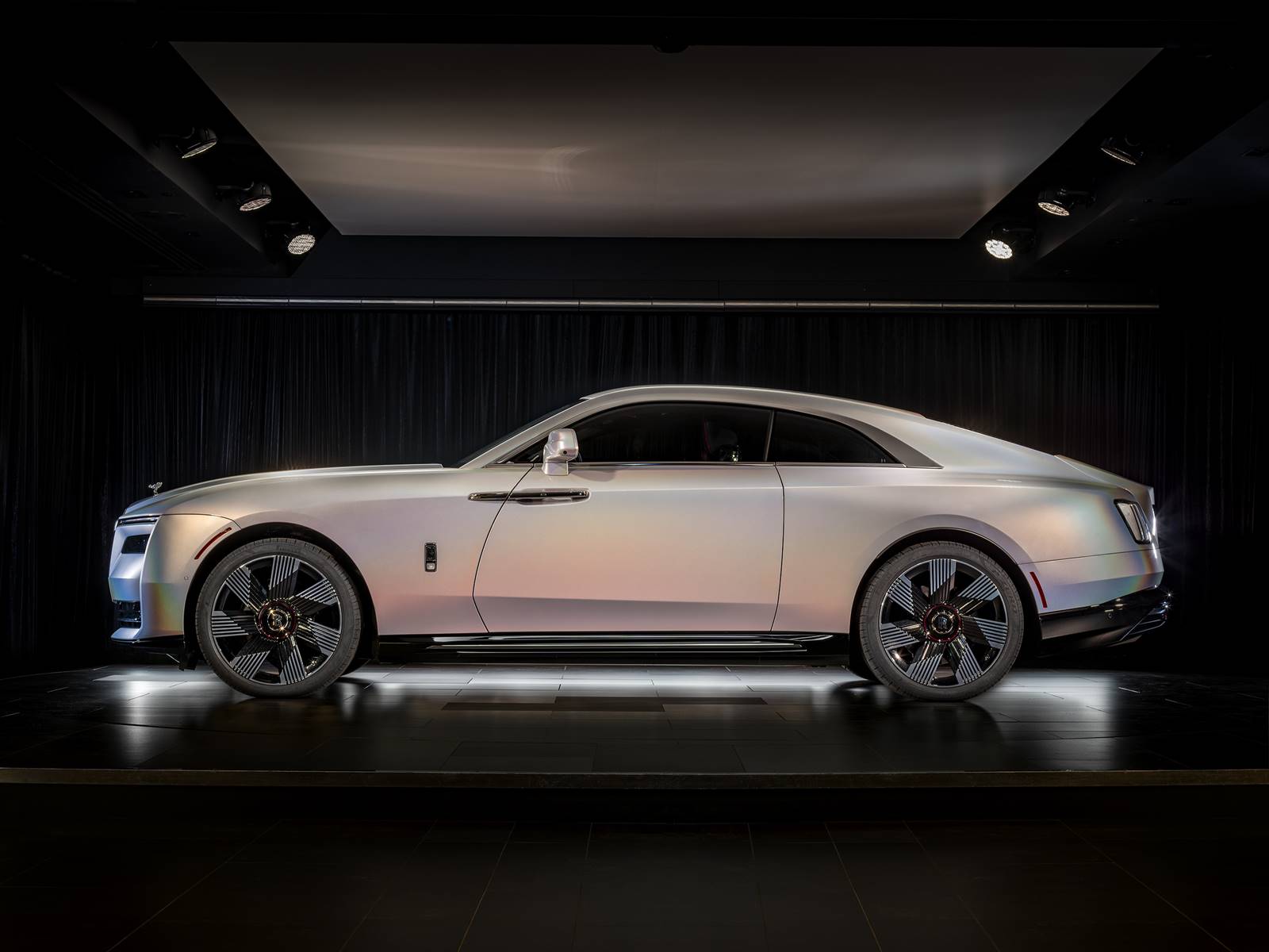 Rolls-Royce Spectre Lunaflair EV