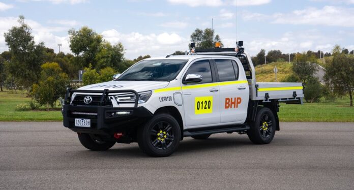 Toyota Hilux Electric prototype 2024