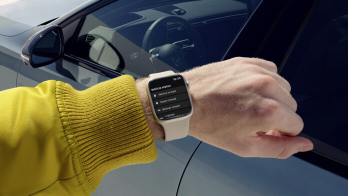 Mercedes-Benz präsentiert neue App für Apple WatchMercedes-Benz introduces new app for Apple Watch