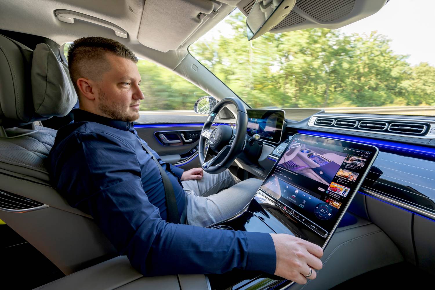 Mercedes-Benz Autonomous Car 