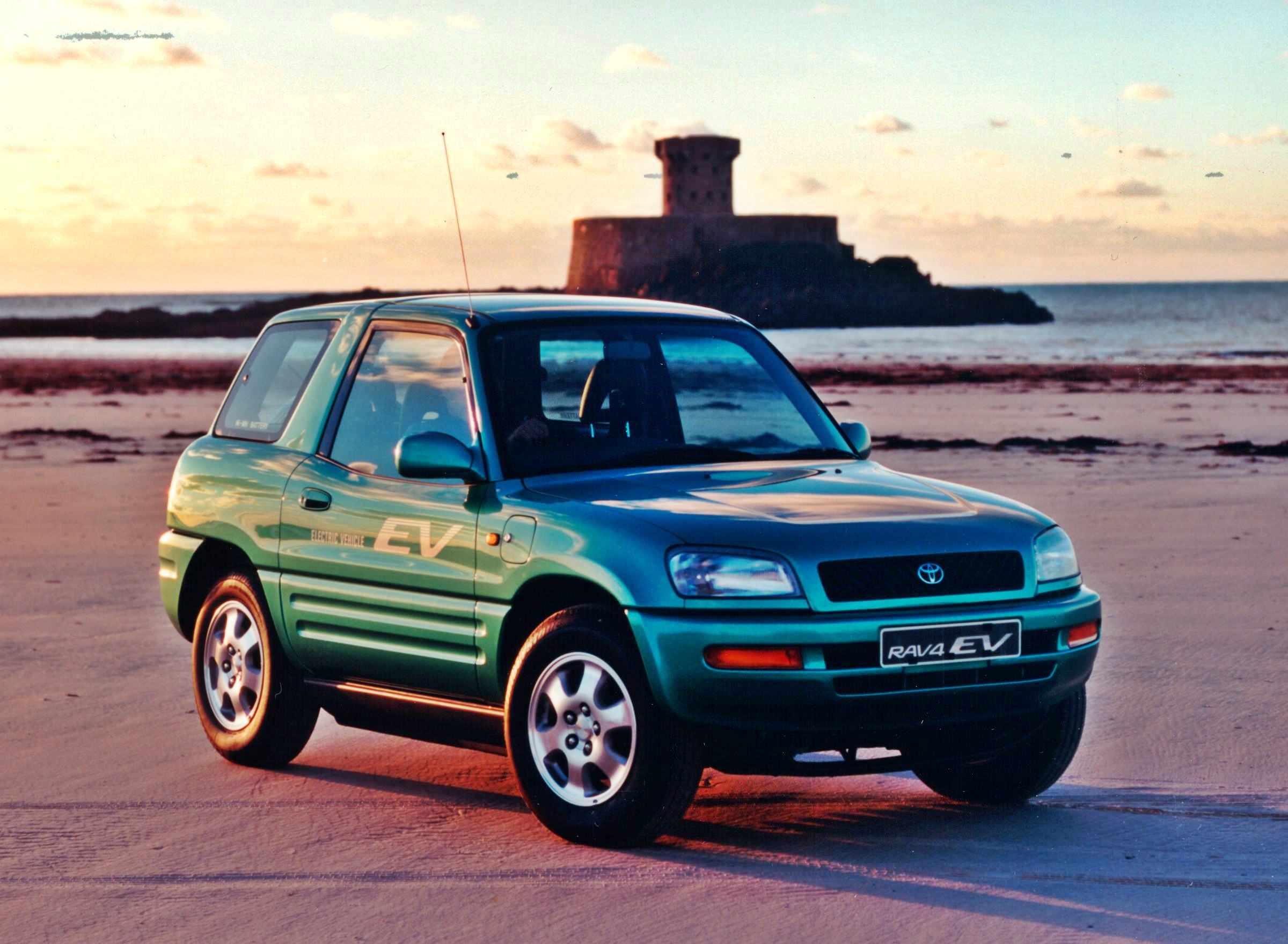 1996 Toyota RAV4 EV (1)