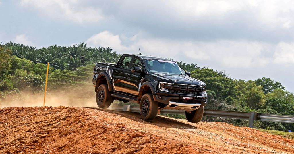 Ford Raptor Rev 2025